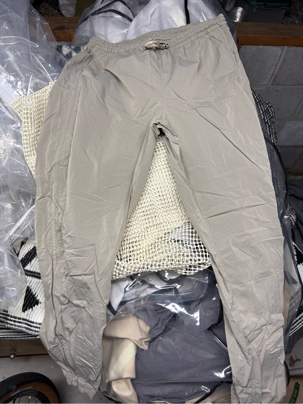 Lululemon Evergreen Track Pant Size 10